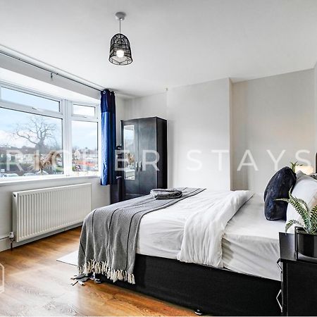 Watford Large 5Br Home - Contractors & Families Exteriör bild