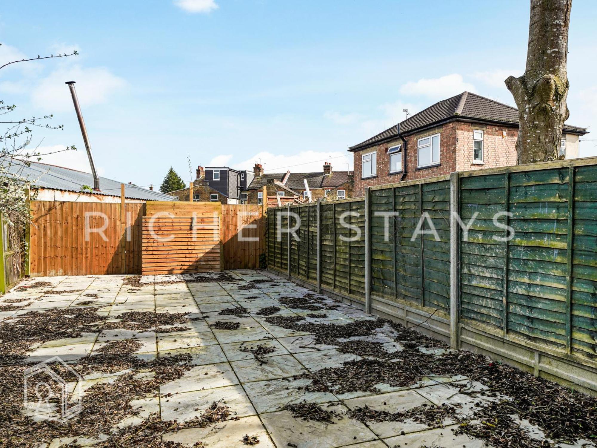 Watford Large 5Br Home - Contractors & Families Exteriör bild
